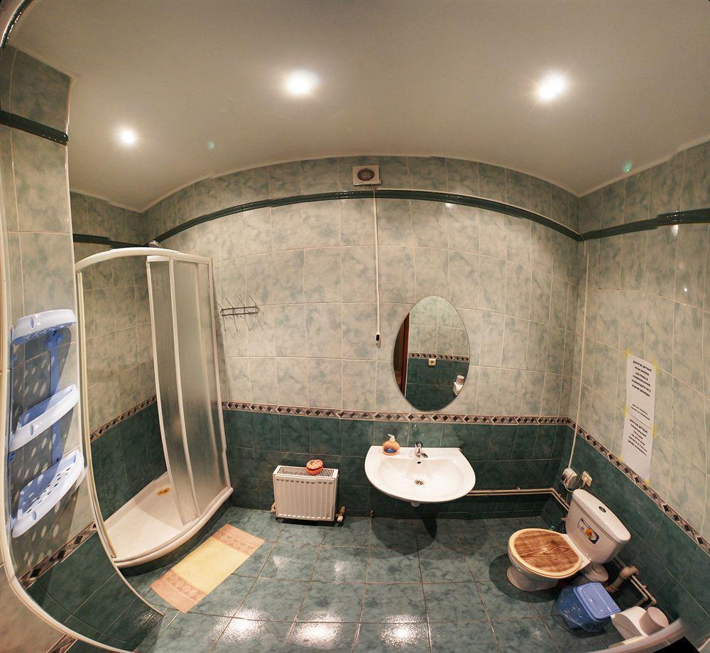 Chemodan Hostel Одесса Экстерьер фото