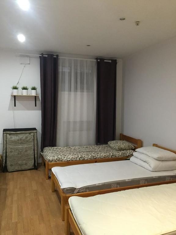 Chemodan Hostel Одесса Экстерьер фото